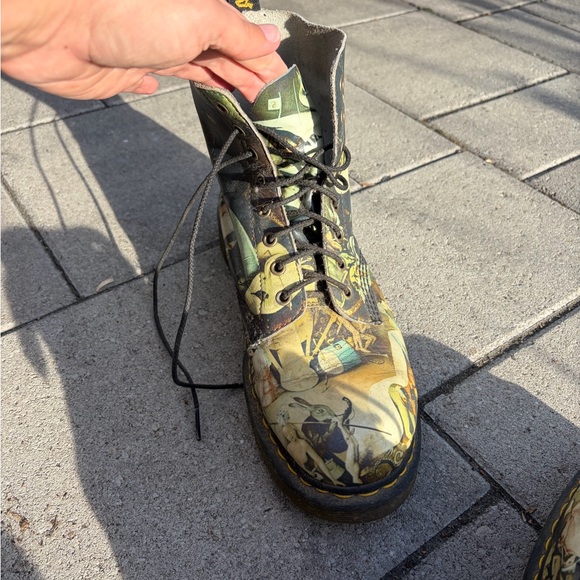 RARE ** Doc Martens Pascal Hell boots from limited Bosch Museum Collection - Picture 9 of 14